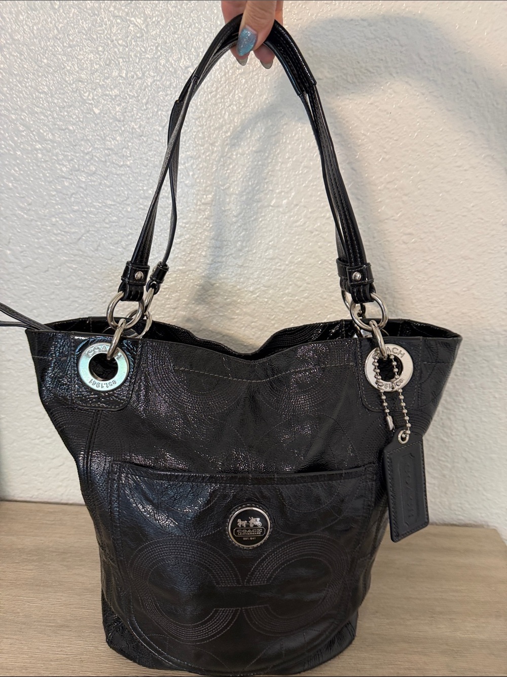 Coach Alex Stitched Black Patent Leather Bag vintage 2010
